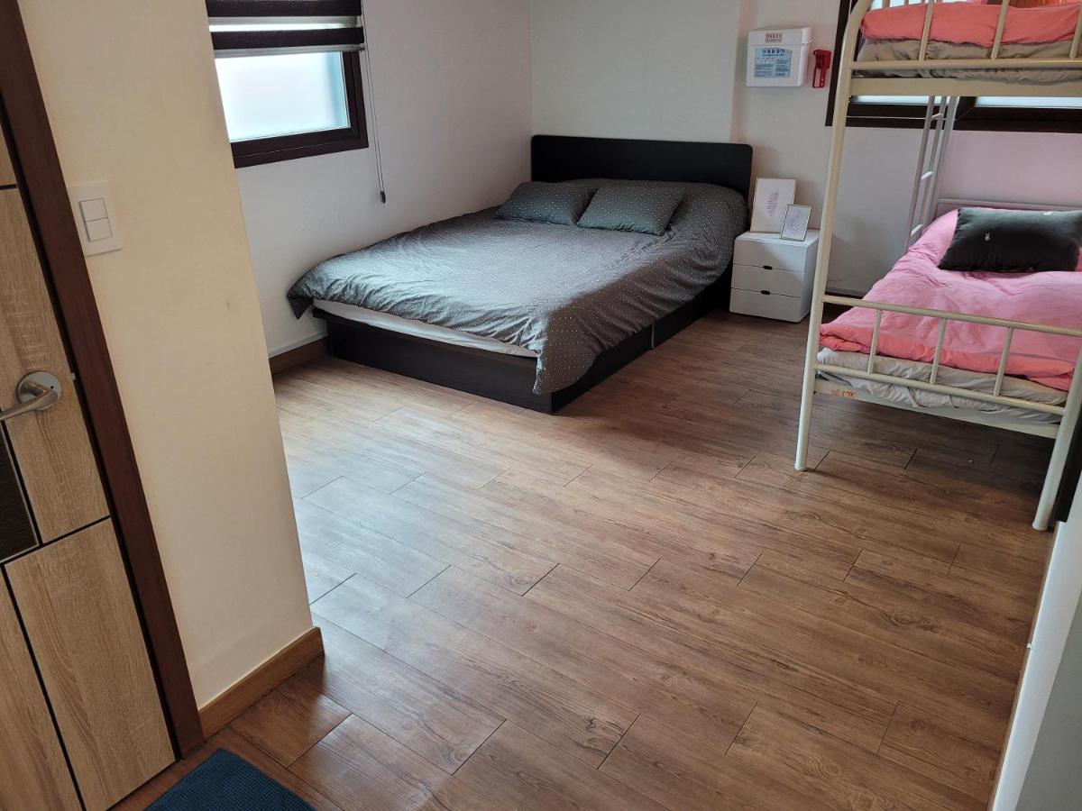 סיאול Olive Hostel Myeongdong מראה חיצוני תמונה