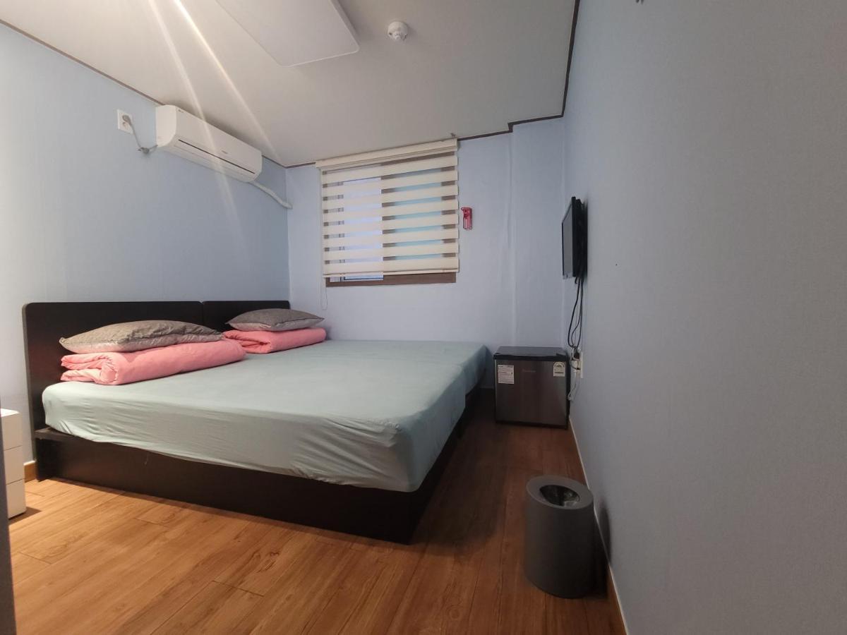 סיאול Olive Hostel Myeongdong מראה חיצוני תמונה