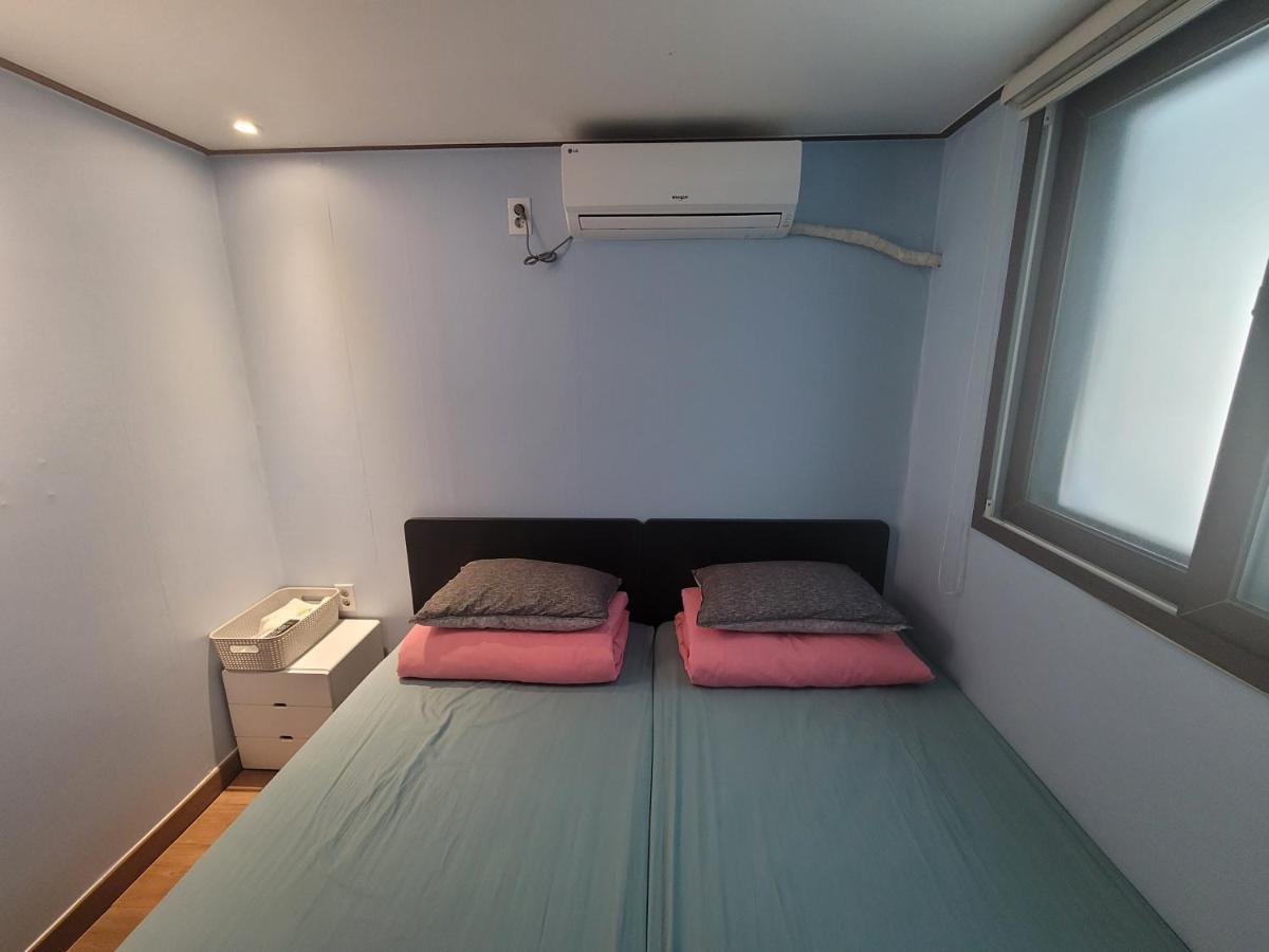 סיאול Olive Hostel Myeongdong מראה חיצוני תמונה