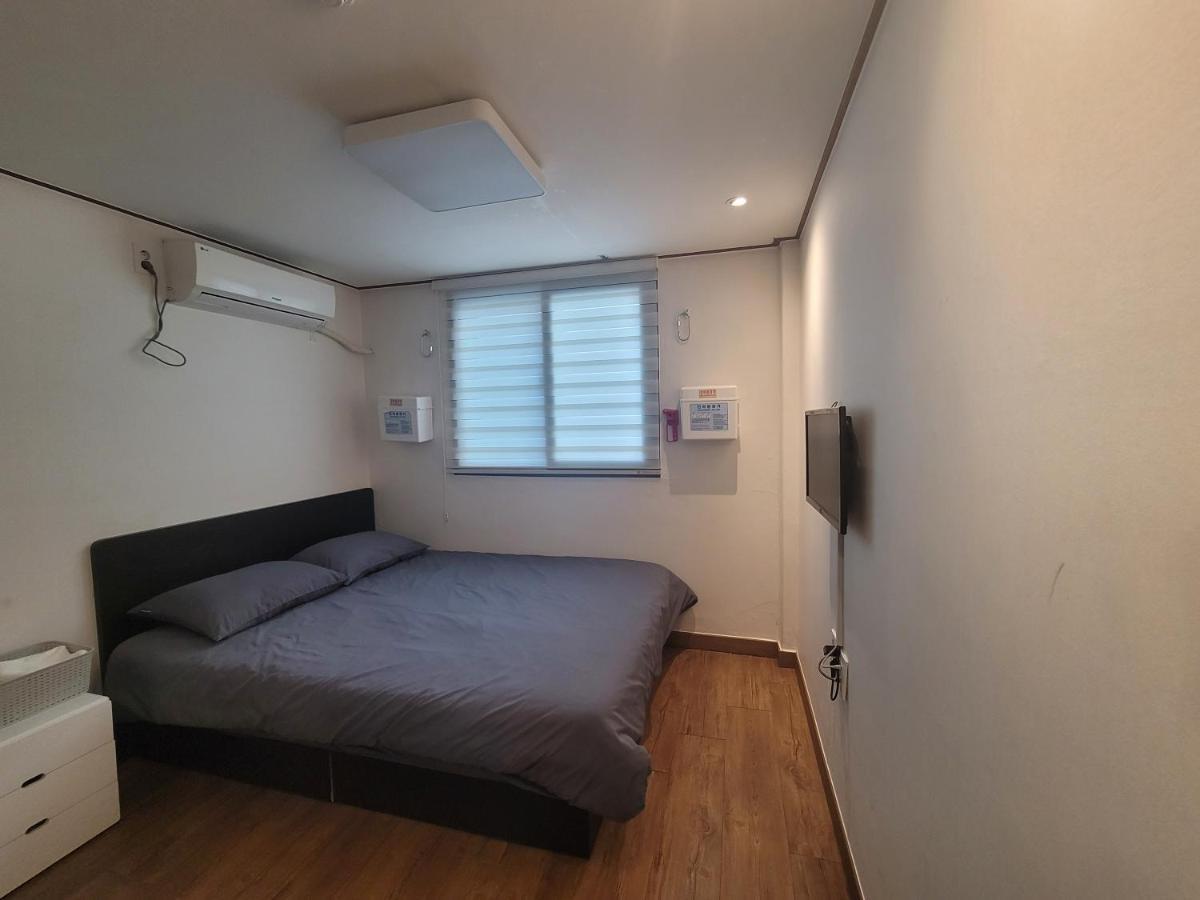 סיאול Olive Hostel Myeongdong מראה חיצוני תמונה