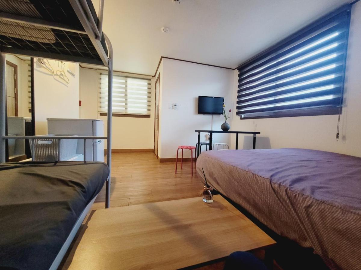 סיאול Olive Hostel Myeongdong מראה חיצוני תמונה