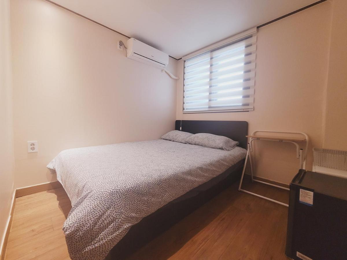 סיאול Olive Hostel Myeongdong מראה חיצוני תמונה